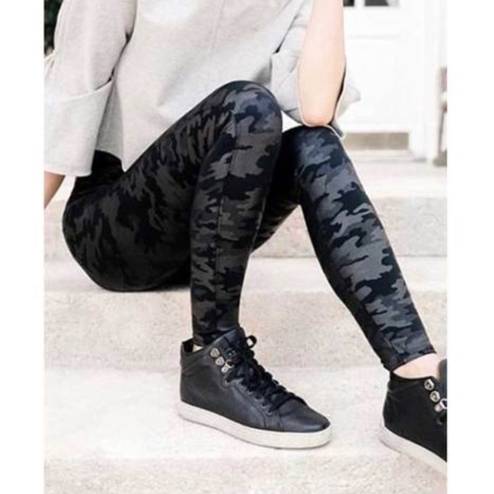 Spanx Faux Leather Camo Leggings - Picture 2 of 7